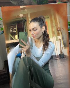 Actress Belgin Şimşek HD Instagram Photos and Wallpapers January 2023