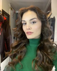 Actress Belgin Şimşek HD Instagram Photos and Wallpapers June 2023