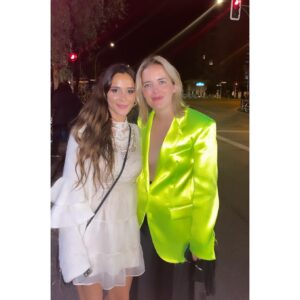 Bella Dayne Instagram - A lovely surprise visit 🇭🇷🤗💃🏻 @ornelagram