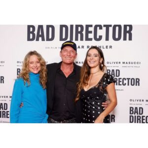 Bella Dayne Instagram - At the premiere for our movie BAD DIRECTOR by director Oskar Röhler coming to theaters May 9th 🙏🏻 ❤️today ☺️ with @oliver_masucci @annerattepolle  casting by @cassandra_han_casting  @gretchenfilm @medienboard  #mbbgefördert #oskarroehler #arthousefilm @baddirectorfilm #medienboard #baddirector @filmedienrw