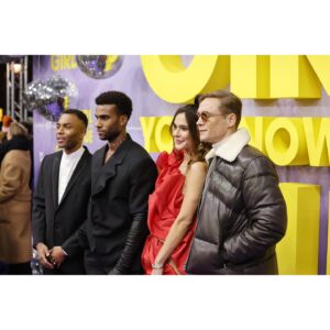Bella Dayne Instagram - ❤️🙏🏻 I got to play “Milli” in our movie about Milli Vanilli, the complex and tragic scandal of the music industry in the 80s. Thank you for the very special premiere. GIRL YOU KNOW ITS TRUE coming to theaters Dec 21st.  #millivanilli #GYKIT #80s #90s #leoninestudios Thank you @gul.sbtn for this incredible dress! ❤️❤️❤️ #girlyouknowitstrue. 📷 by @sebastian_gabsch_fotografie