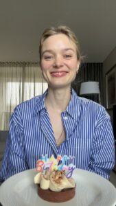 Bella Heathcote Instagram - If Miley can buy herself flowers, I can buy myself a candle and a cake (on location 🤪🎂😘)