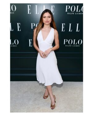 Bella Shepard Instagram - @elleusa 🌿🏇🏼🤍🃏🏔🪺💐