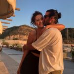 Bengi İdil Uras Instagram - İyi ki doğdun sevdiceğiiim 🫠 4.kare için ilk date fotosu diyebilir miyiz ? 😁♥️ @timucintoksoz