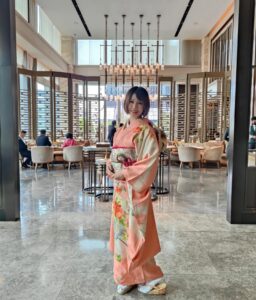 Beni Ninagawa Most Liked Photos and Posts