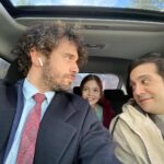 Beren Gençalp Instagram - Yiğit ve Anıl abimle🥰🥰🥰 Evlilik Hakkında Herşey bu akşam yeni bölümüyle Fox TV de🎬 Hepinizi ekran başına bekliyoruz♥️ @yigitkirazci @celikanil @evlilikhkhersey @foxturkiye @mfyapimtv #berengençalp #yiğitkirazcı #anılçelik #evlilikhakkındaherşey #foxtvturkiye #gökçebahadır #mfyapım