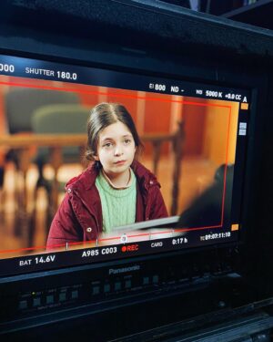 Beren Gençalp Instagram - ECE……..
Ben ECE karakterini çok severek oynadım.Yine çok şey öğrendim ve birçok anı biriktirdim🥰Başta yapım şirketimiz @mfyapimtv ‘ye, canım yönetmenim VOLKAN KESKİN hocama,çok değerli oyuncu büyüklerime,tüm set ekibindeki ablalarım ve abilerime, bizi severek izleyen herkese, oyuncu koçlarım ve pedagoguma çok ama çok teşekkür ederim🥰♥️🥰 Sizleri çok seviyorum♥️♥️♥️ 

@evlilikhkhersey @mfyapimtv @foxturkiye @izmirguzeliajans @istanbulcocukajansi