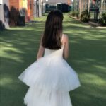 Beren Gençalp Instagram - Mezuniyetim🎓 Öncelikle öğretmenim @eesrabegen başta olmak üzere tüm öğretmenlerime,okuluma,aileme ve elbisem için @chatondor.official ‘a çok teşekkür ederim🥰
