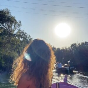 Berrak Tüzünataç Instagram - 🐒🌊🌳