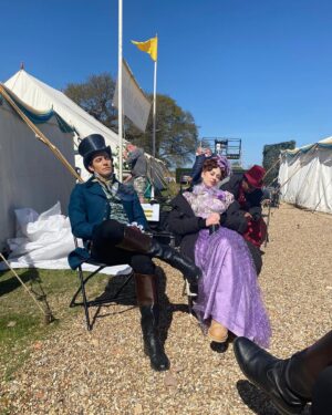 Bessie Carter Instagram - BTS @bridgertonnetflix xxx