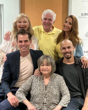 Beth Maitland Instagram - This gang!  So much love in one fantastic bundle!! @paysbig #soapoperafestival @myjasonthompson @brytonejames @christeladnana