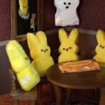 Beth Littleford Instagram - #HappyHalloween #Peeps