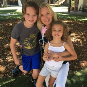 Beth Littleford Instagram - #firstdayofschool #finally