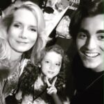 Beth Littleford Instagram - #TBT from @francescacapaldi101 #OnSet at #DWAB