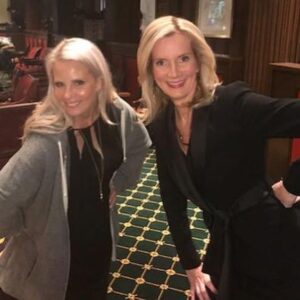 Beth Littleford Instagram - Fun scene with @monicapottergram on tonight’s #wisdomofthecrowd at 8 PM on #CBS. Love this gal! #NellDegraf @jeremypiven @wisdomcbs @cbstv