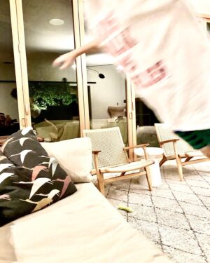 Betsy Brandt Instagram - Getting to bed early rarely happens in my house...