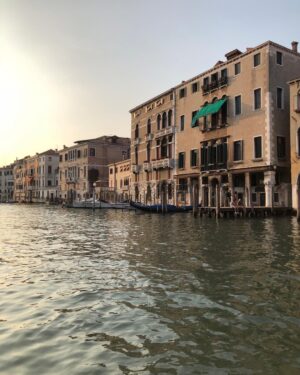 Betsy Brandt Instagram - Ahhh...last week I was in Italy.