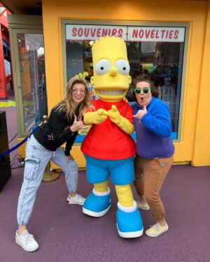 Betsy Sodaro Instagram - Aye Carumbeeeee! I can’t believe Kristen and I got to meet Borat Sampsung! WOW! I love him and his best friend Millapartment, I hope they don’t get in too much trouble with Principal Sinner! We love the Sampsungs!