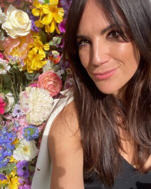 Bettina Zimmermann Instagram - Danke #missdior für diesen tollen Tag in Eurem neuen Pop-up Store in Düsseldorf….#wakeupforlove…. am besten jeden Tag ….@diorbeauty @diorbeautylovers #duesseldorf #love  #everybodyshouldwakeupforlove @bookinger //Werbung