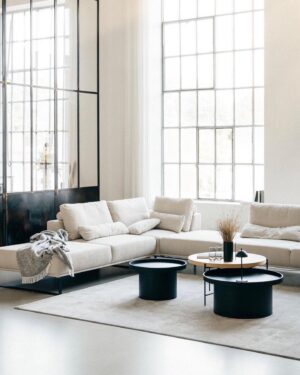 Bettina Zimmermann Instagram - Na, seid Ihr noch happy mit Eurem Sofa?! Schaut ansonsten mal in meine Story 😉 Habt einen schönen 3.Advent #merrymusterring #justb @musterring #gewinnspiel // Werbung