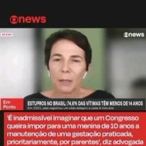 Betty Gofman Instagram - Sobre a criminalização do aborto mesmo em casos de estupro: 74% dos estupros no Brasil atingem meninas com menos de 14 anos. Mais de 70% das violências sexuais ocorrem dentro de casa (44% dos casos por pais e padastros). Ouça o que dizem a professora da USP, @lucianatemer e as colegas @monicawaldvogel natuzanery e @miriamleitao7 #repostandroid #repostw10