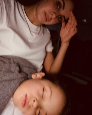 Beyza Şekerci Instagram - London çıkartması👋🏻