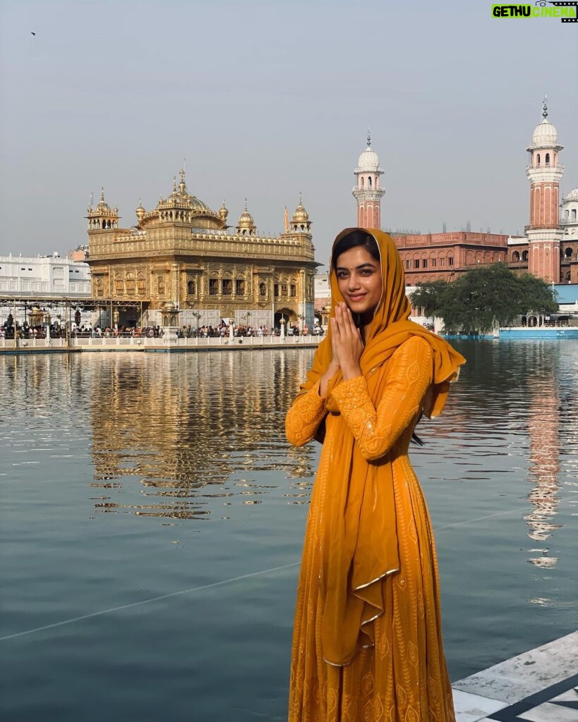 Bhagyashri Borse Instagram - 6.5.23 🧡 “Teri kismat da likheya tere do koi kho nai sakda, je usdi meher hove te tenu oh vi mil jaaye, jo tera ho nahi sakda.” #bestbirthday.