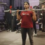 Bharatha Naidu Instagram - Postpartum weightloss is not easy but if I can do definitely u can do . Don't loose ur hope . Stay fit stay happy... Don't compromise ur fitness for silly reasons... Special thanks to my personal trainer @getfit_wit_deril