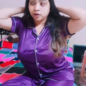 Bharti Koli Instagram - Kesa laga mera bilkul naya jok