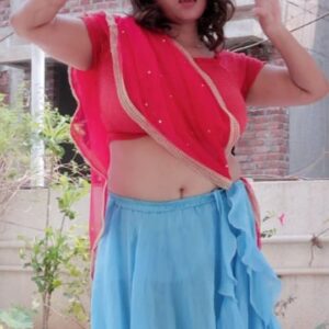 Bharti Koli Instagram - #dance #treding 
#igreels 
#bhartikoli