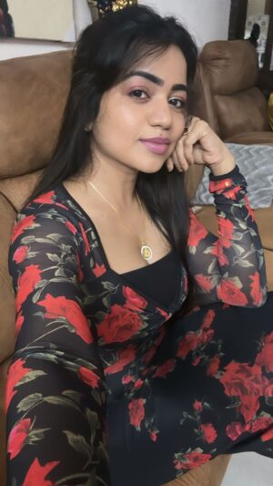 Bhavya Sri Instagram - 🌹🥀😍🥀🥰🥰🥀😍😍🤍🤍🫶