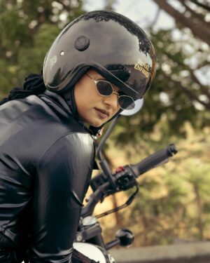 Bhoomi Shetty Instagram - Not all storms bring destruction,
Some bring liberation 🌟🧿
.
.
.
.
.
Photography @maidana.evaphotofilms 
Styling @_shilpa_hegde 
MUA @that_tyagi_girl 
Production @parashu.films 
.
.
.
.
.
.
.
.
#alittlebrowngirl #bhoomishetty #actor #biker #braids #hairgoals #royalenfield #ride #grip #motorcycle #motogirl #bikersofinstagram #sandalwood #tollywood #kollywood #mollywood