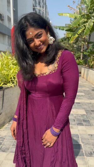 Bhoomi Shetty Instagram - ⭐️🧿
.
.
.
.
@officialjoshapp 
@joshapp.kannada 
.
.
.
.
.
.
.
.
.
#alittlebrowngirl #bhoomishetty #biker #traditional #girl #explore #reels #trendingreels #outfit #audio #viral