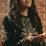 Bhoomi Trivedi Instagram - “Mogal Aaraadh” Is out now on YouTube/ Bhoomitrivedi Singers : @bhoomitrivediofficial & @piyugadhvi Composer : @bhoomitrivediofficial Lyricists : Suresh Barot, Shri Rupali Baa, Kavi Jivan. Music Produced : @KeshavTyohar Sarangi : Farhan Dhol : Iqbal Ahmed Shaikh & @kadir_s_555 Mix & Master : @mixedbyhanish Video Credits Artist : @bhoomitrivediofficial, @piyugadhvi, @kadir_s_555, @Faarhankhan10 Executive Producer : @radhika188 Video : @blackacidproduction Make Up & Hair : @sunilsingh.2, @sonalghorpade.111 Stylist : @styledbysujata Stylist Assistants : @sia_03_ , @vvaarttikaa Interns : @ashwinishajigeorge13 , @stylebyrounak_ Green Outfit Look :- Outfit : @soniyagoffocial Jewellery: Earrings - @chotteylalsons Rings - @allthatglitters.jewellery Yellow Outfit Look :- Outfit : @shraddharambhia_official × @viralmantra Jewellery: Necklace and Bracelets - @sicajewellery Earrings- @putstyle07 Rings- @allthatglitters.jewellery White Outfit Look :- Outfit : @vastra_by_ps Jewellery: Earrings - @tsaraofficial Rings - @allthatglitters.jewellery Bracelet - @chotteylalsons Production Team : @Dheeraj_dewittz @daksh_dk7 , @_.kartikparmar Art : @abcd.productionhouse [ Devotional, Spiritual, New Song, Navratri, Mogal Maa, Mata Ji, Kayam Bhegi Bhediyawadi Mogal ]
