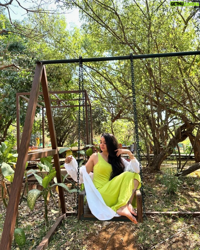 Bhoomika Mirchandani Instagram - Swinging in midst of nature 🌴💚