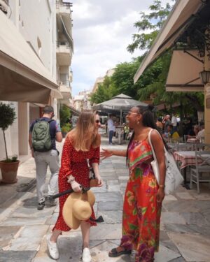 Bianca Salgueiro Instagram - This is Diena. You can't keep a straight face next to her. She laughs hard, talk loud and don't take life seriously.
Love you, girl! Joyeux Anniversaire !