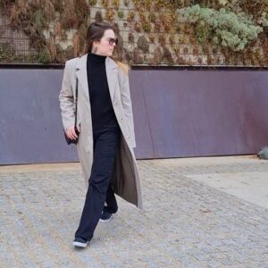 Bianca Salgueiro Instagram - Cloudy day, museum day..

#fashion #ootd