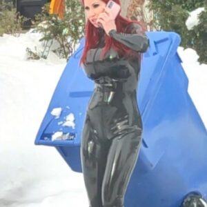 Bianca Beauchamp Instagram - Montréal Girls Be Like... 😜
#montreal #winter #latex #catsuit #funny