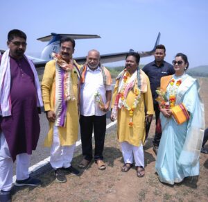Bidusmita Dash Instagram - Attending loksabha candidate sukant kumar panigrahi nomination file