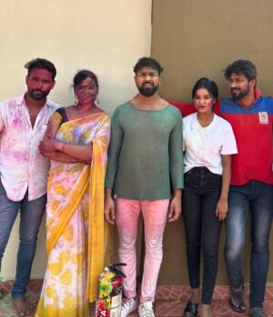Bidusmita Dash Instagram - Happy holi 🙏