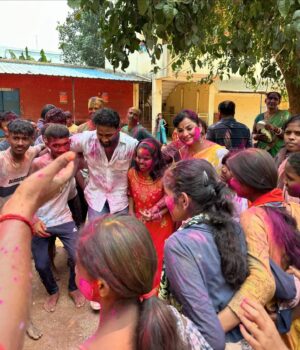 Bidusmita Dash Instagram - Happy holi 🙏