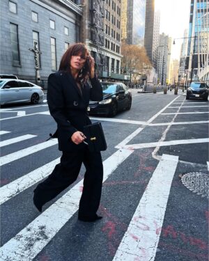 Billie Piper Instagram - “She adored New York City 

She idolised it all out of proportion. "

Emmys Panel dress up/mid day beat/side fringe in. 
With thanks and ridiculous excitement to 

@hungvanngo 
@evaniefrausto 
@rebeccacorbinmurray