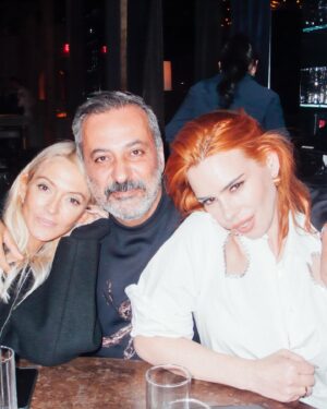 Billie Piper Instagram - I ❤️ NY 

SCOOOOOOOOOp out now on @netflixuk