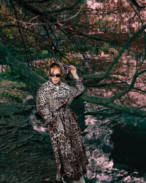Billie Piper Instagram - 🐆 🐆 🐆

@bella_bradbury