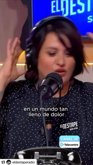 Bimbo Godoy Instagram - Felíz primavera! Que florezcas! 🌸 #Repost @eldestaperadio 
・・・
Viva la vida a pesar de todo❤️

Ayer @aramburumarcos, @srtabimbo y @tomasquintinpalma hablaron sobre la felicidad.

Y vos ¿Que opinás? ¡Te leemos!💬

👊BMT: lo peor ya pasó
⏰ Lunes de 22 a 24 hs
📺Canal 20 de Telecentro
📻 FM107.3 | AM1070
💻 http://eldestaperadio.com
▶️ YouTube y Twitch: /eldestaperadio