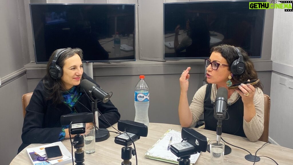 Blanca Lewin Instagram - 🎙️Hoy en nuestro programa El Gran Teatro del Mundo tuvimos el placer de conversar con @blancalewin destacada actriz de teatro, cine y televisión🎭✨ . 🎭Quien nos cautivó con detalles de la obra “Kelü” , escrita por @ximecav y dirigida por @anapez.montaner , de miércoles a sábado hasta el 22 de junio en el @teatrouc 🌟 #Entrevista #Teatro #BlancaLewin