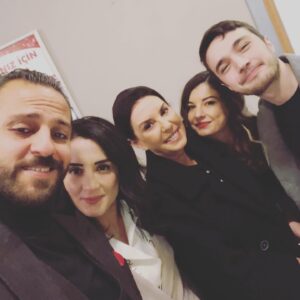 Boncuk Yilmaz Instagram - 🍀 @perihansavass @burakdakak__  @erkankeka  @iremaltug