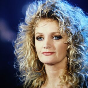 Bonnie Tyler Instagram - Pic from the Hulton Archive, early 90s