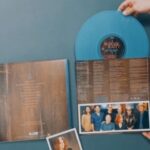 Bonnie Raitt Instagram - Sending a huge congratulations to the indie record store community on an outstanding @recordstoreday 2023 last weekend! Bonnie and her label @redwingrecords have had tremendous support from indie retail across all three albums we’ve released independently since 2012. In celebration of #RSD2023 we are launching a Signed LP Contest for the limited edition, ‘Just Like That...’ teal vinyl. Enjoy the three-time @recordingacademy GRAMMY Award®-winning album while holding the beautiful packaging featuring lyrics, credits, photos and a special message inside from Bonnie herself. BonnieRaitt.com Fan Community Members (totally FREE to join) are invited to enter for a chance to win an exclusive copy of the ‘Just Like That…’ teal vinyl, personally addressed to the winner and signed by Bonnie! This LP is from the first Redwing Records pressing. Visit https://www.bonnieraitt.com/members/ to Join the Fan Community (it’s free!) or to Log-In (if you are already a member.) Enter the contest on the Members page (once you’ve logged in.) We will be accepting entries until May 31, 2023 at 11:59 pm EST. Good luck! – BRHQ