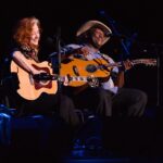 Bonnie Raitt Instagram – Happy Birthday, @tajmahalblues! Love your music and being your pal. Sending you a big hug and hope to see you soon!
XXBonnie 

(Photo by Larry Mills — The BonTaj Roulet Tour, @sbbowl, Sept 12, 2009)